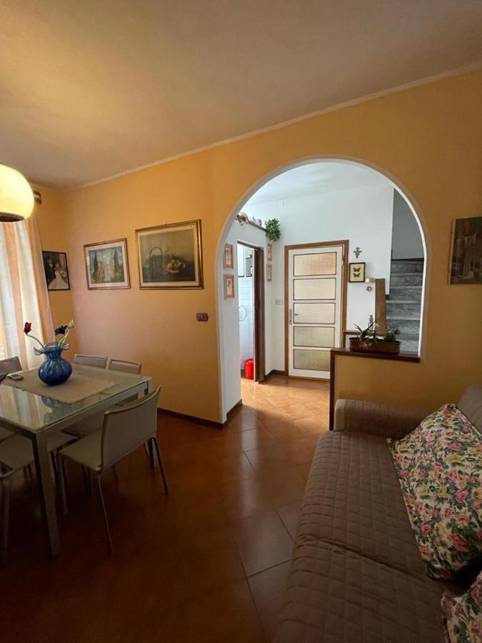 Willa La Casa Di Franco Ruosina Zewnętrze zdjęcie